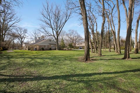 Tiny photo for 835 Timberline Drive, Glenview, IL 60025 (MLS # 12616091)