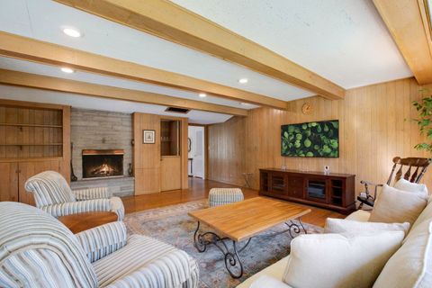 Tiny photo for 835 Timberline Drive, Glenview, IL 60025 (MLS # 12616091)