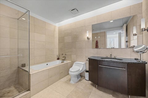 Tiny photo for 401 N Wabash Avenue #39i, Chicago, IL 60611 (MLS # 12722468)