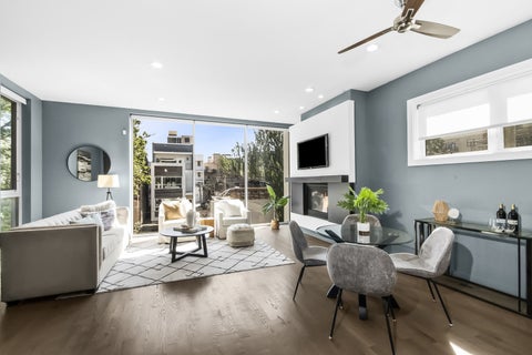 Tiny photo for 2046 W Rice Street #2, Chicago, IL 60622 (MLS # 12754105)
