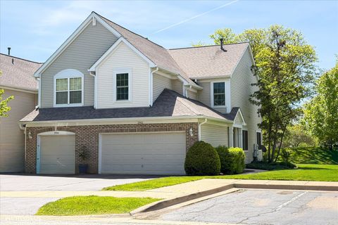 Photo of 2952 WATERS EDGE Circle #2952, Aurora, IL 60504 (MLS # 12644693)