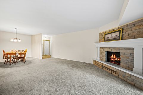 Tiny photo for 710 Saint Andrews Lane #20, Crystal Lake, IL 60014 (MLS # 12662328)