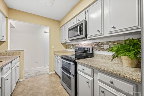 Tiny photo for 710 Saint Andrews Lane #20, Crystal Lake, IL 60014 (MLS # 12662328)