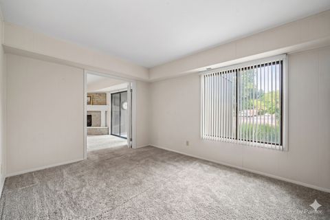 Tiny photo for 710 Saint Andrews Lane #20, Crystal Lake, IL 60014 (MLS # 12662328)