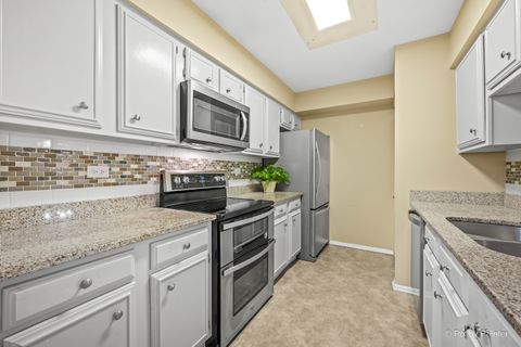 Tiny photo for 710 Saint Andrews Lane #20, Crystal Lake, IL 60014 (MLS # 12662328)