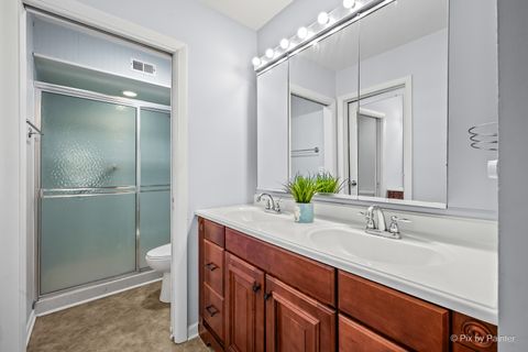 Tiny photo for 710 Saint Andrews Lane #20, Crystal Lake, IL 60014 (MLS # 12662328)