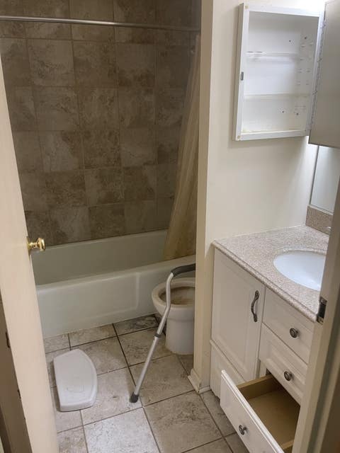 Tiny photo for 425 WALNUT CREEK Lane #1403, Lisle, IL 60532 (MLS # 12729490)