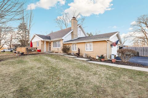 Tiny photo for 11S450 Carpenter Street, Lemont, IL 60439 (MLS # 12543604)