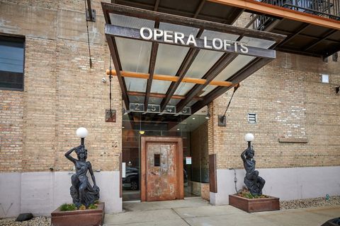 2545 S DEARBORN Street 323 Chicago IL 60616