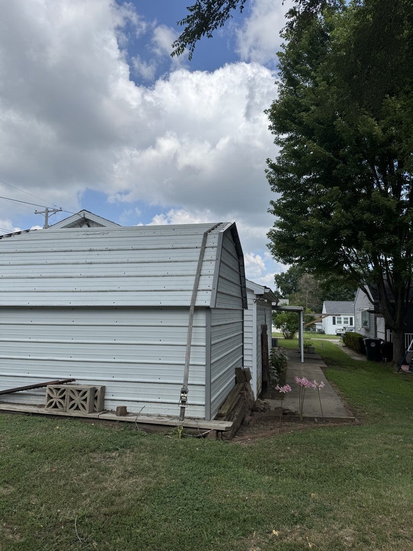 1800 Highland Drive