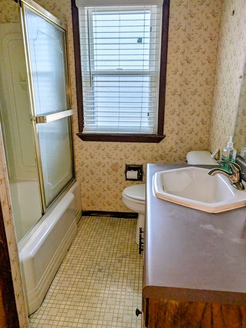 Tiny photo for 3832 27th Avenue, Rock Island, IL 61201 (MLS # 12549819)