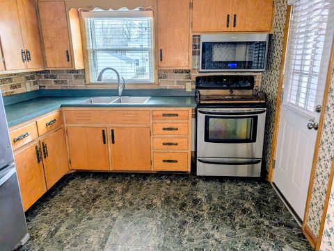 Tiny photo for 3832 27th Avenue, Rock Island, IL 61201 (MLS # 12549819)