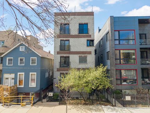 1016 N Marshfield Street 3 Chicago IL 60622