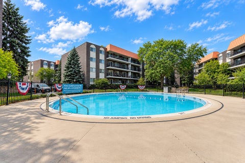 Tiny photo for 9530 Lamon Avenue #316, Skokie, IL 60077 (MLS # 12756162)