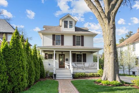 Tiny photo for Lake Forest, IL 60045 (MLS # 12529910)
