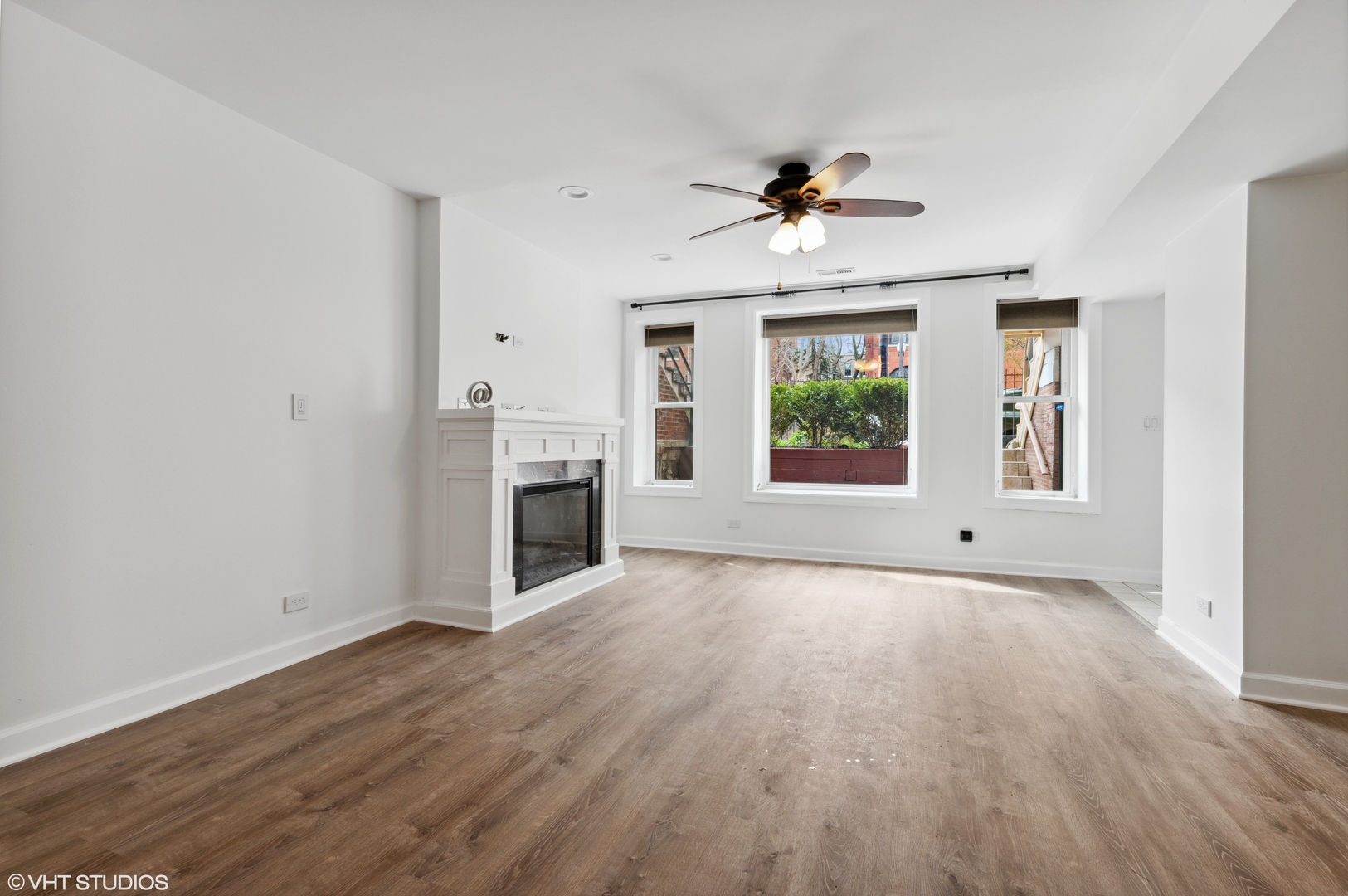 844 W Fullerton Avenue 1