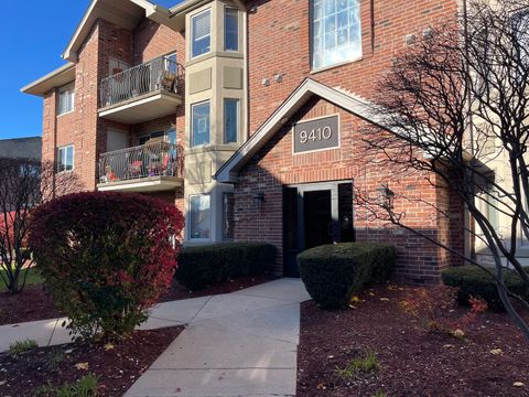 A home in Oak Lawn