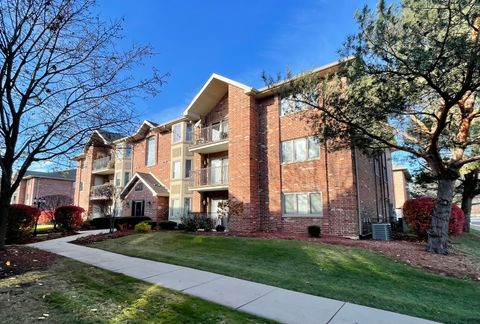 A home in Oak Lawn