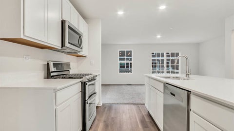 Tiny photo for 412 lakeshore Court, St. Charles, IL 60174 (MLS # 12760364)