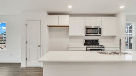 Tiny photo for 412 lakeshore Court, St. Charles, IL 60174 (MLS # 12760364)
