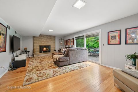 Tiny photo for 1239 Cambridge Court, Highland Park, IL 60035 (MLS # 12438954)