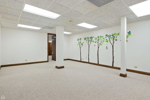 Tiny photo for 260 Beech Street, Highland Park, IL 60035 (MLS # 12586883)