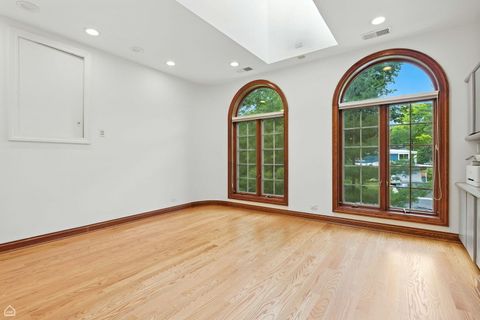 Tiny photo for 260 Beech Street, Highland Park, IL 60035 (MLS # 12586883)