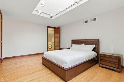 Tiny photo for 260 Beech Street, Highland Park, IL 60035 (MLS # 12586883)