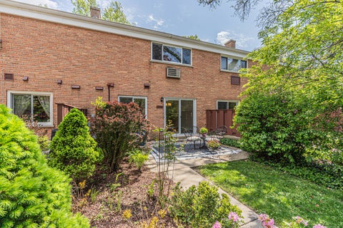 Tiny photo for 1534 Palmgren Drive, Glenview, IL 60025 (MLS # 12682979)