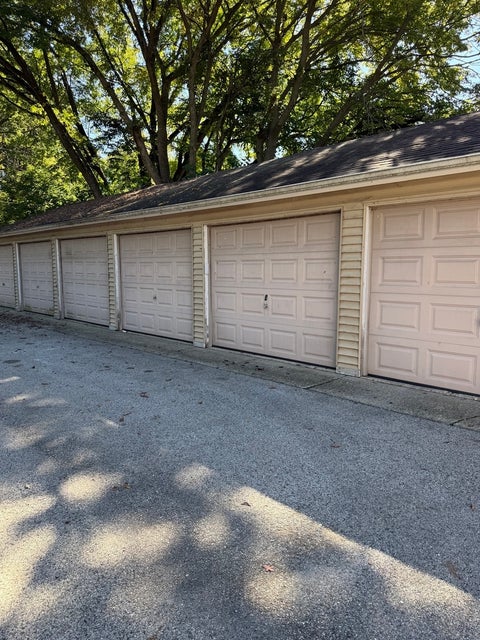 Tiny photo for 91 Edison Court #C, Fox Lake, IL 60020 (MLS # 12764918)