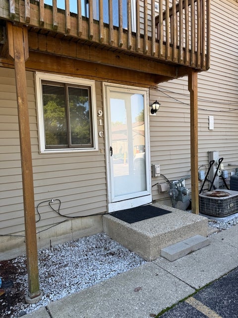 Tiny photo for 91 Edison Court #C, Fox Lake, IL 60020 (MLS # 12764918)
