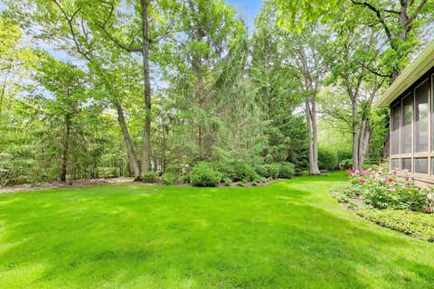 Tiny photo for 2665 Sunset Trail, Riverwoods, IL 60015 (MLS # 12660046)