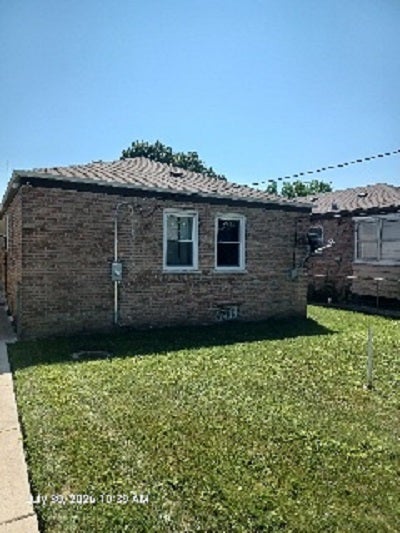 Tiny photo for 10736 S King Drive, Chicago, IL 60628 (MLS # 12739873)