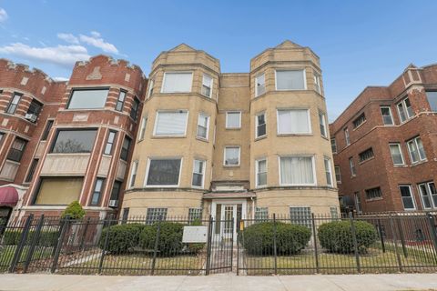 Photo of 6926 S Paxton Avenue #1N, Chicago, IL 60649 (MLS # 12581313)