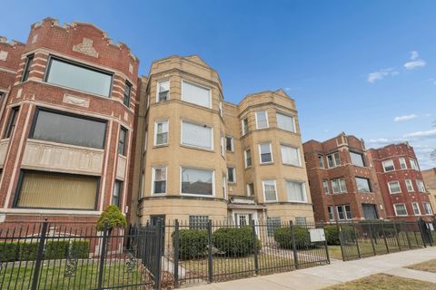 Tiny photo for 6926 S Paxton Avenue #1N, Chicago, IL 60649 (MLS # 12581313)