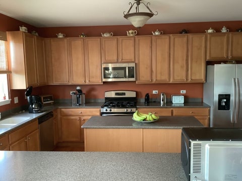 Tiny photo for 2921 Kelly Drive, Elgin, IL 60124 (MLS # 12758894)