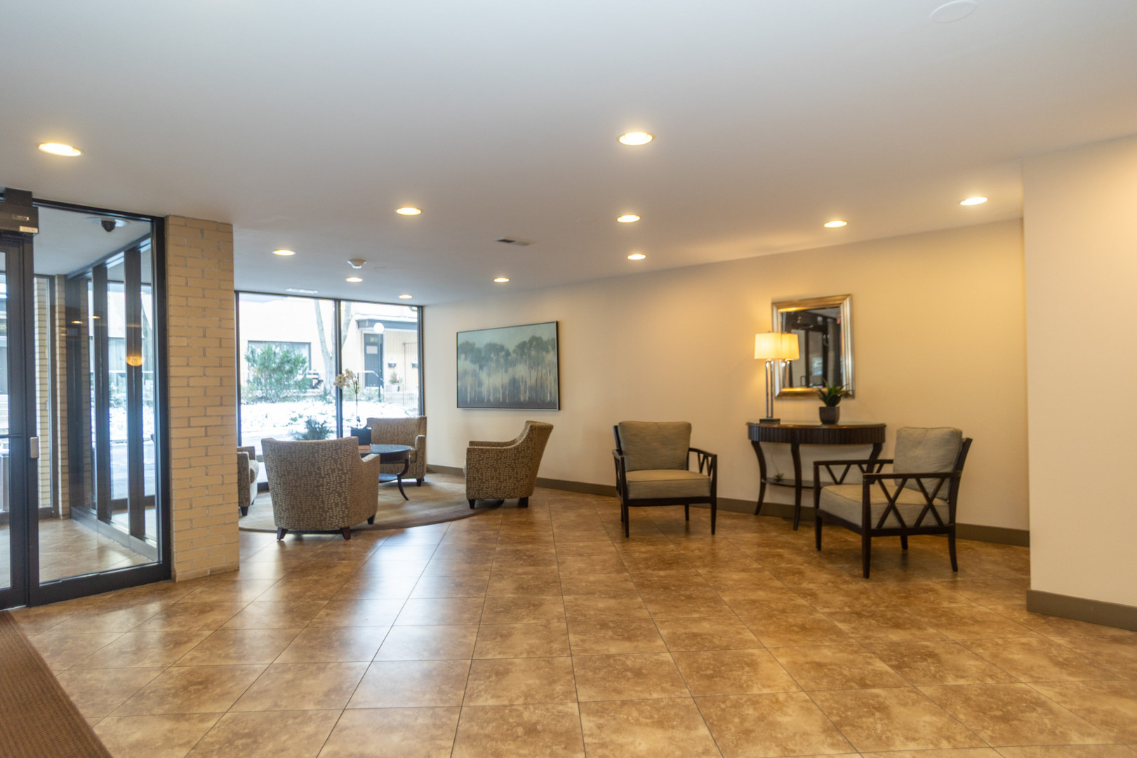 221 N Kenilworth Avenue 109