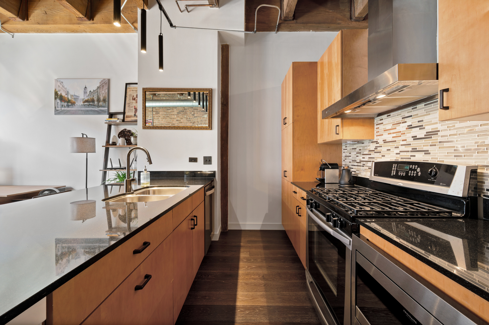 1040 W Adams Street 347