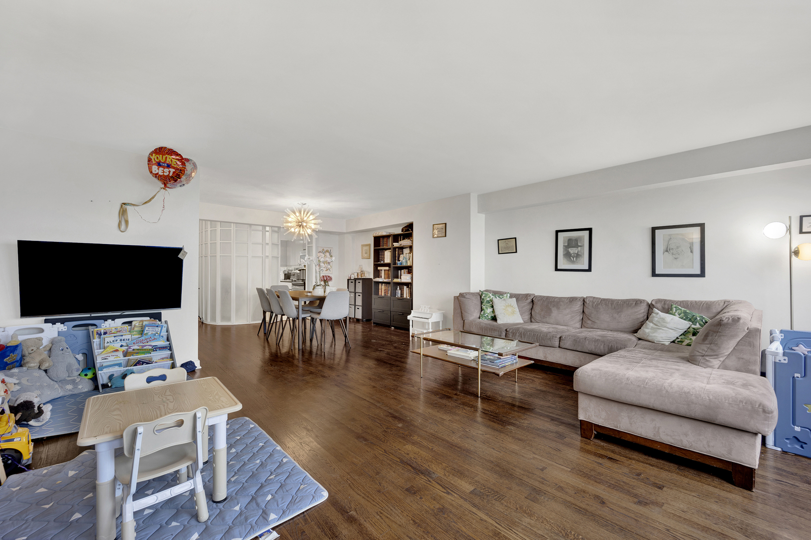 1440 N LAKE SHORE Drive 4BD