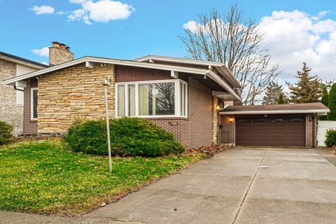 A home in Oak Lawn