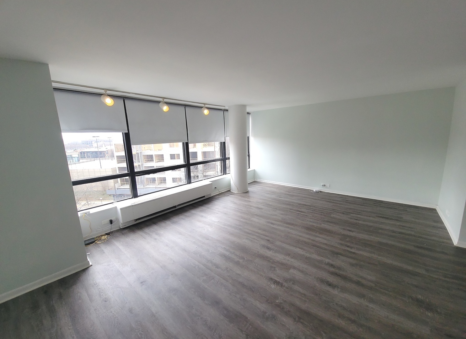 5415 N Sheridan Road 603