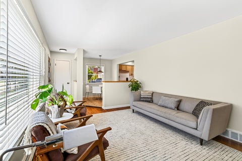 Tiny photo for 1050 Cedar Street, Park Ridge, IL 60068 (MLS # 12719296)
