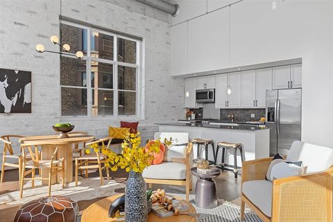 Tiny photo for Chicago, IL 60657 (MLS # 12551426)