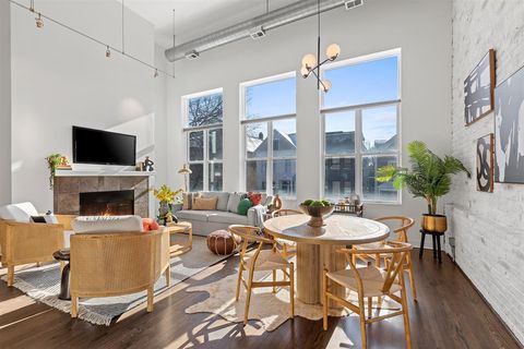 Tiny photo for Chicago, IL 60657 (MLS # 12551426)