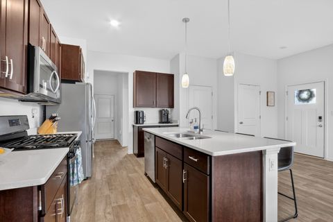 Tiny photo for 6403 Maple Glen Drive, Wonder Lake, IL 60097 (MLS # 12626561)