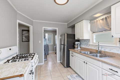 Tiny photo for 1506 N East End Avenue, Round Lake Beach, IL 60073 (MLS # 12691733)