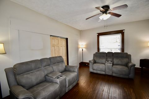 Tiny photo for 203 Denver Street, Bloomington, IL 61701 (MLS # 12537892)