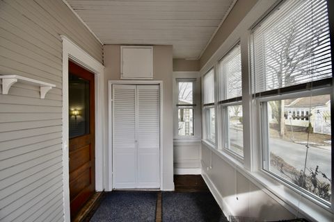 Tiny photo for 203 Denver Street, Bloomington, IL 61701 (MLS # 12537892)