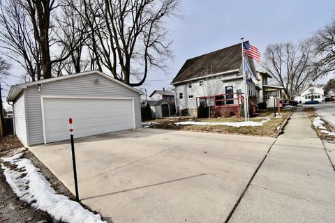 Tiny photo for 203 Denver Street, Bloomington, IL 61701 (MLS # 12537892)