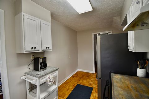 Tiny photo for 203 Denver Street, Bloomington, IL 61701 (MLS # 12537892)